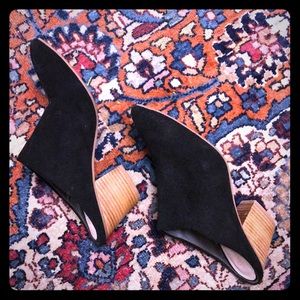 Seychelles black leather heeled mules